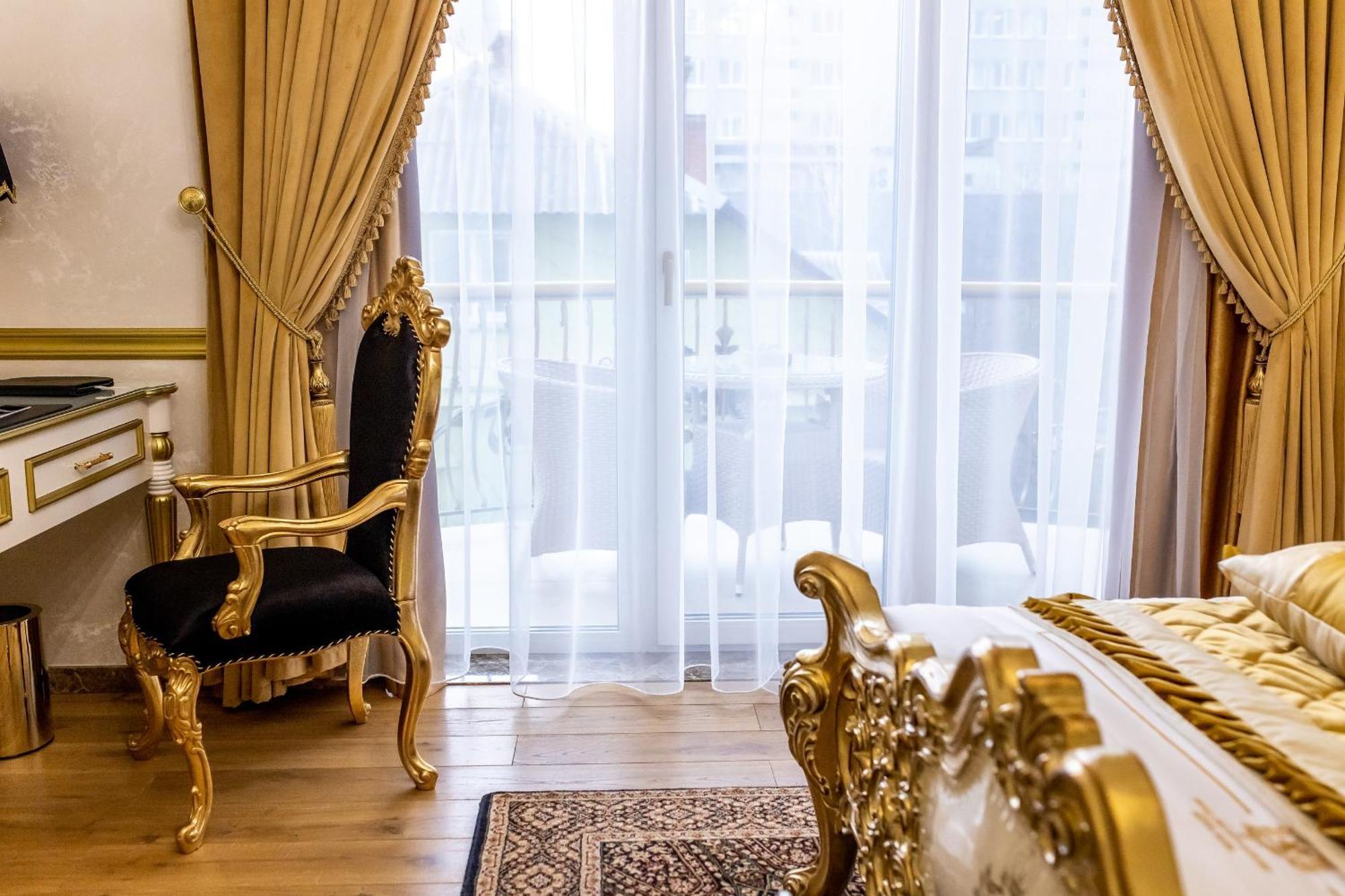 Royal Palace Luxury Hotel And Spa Khmelʼnytsʼkyy Rum bild
