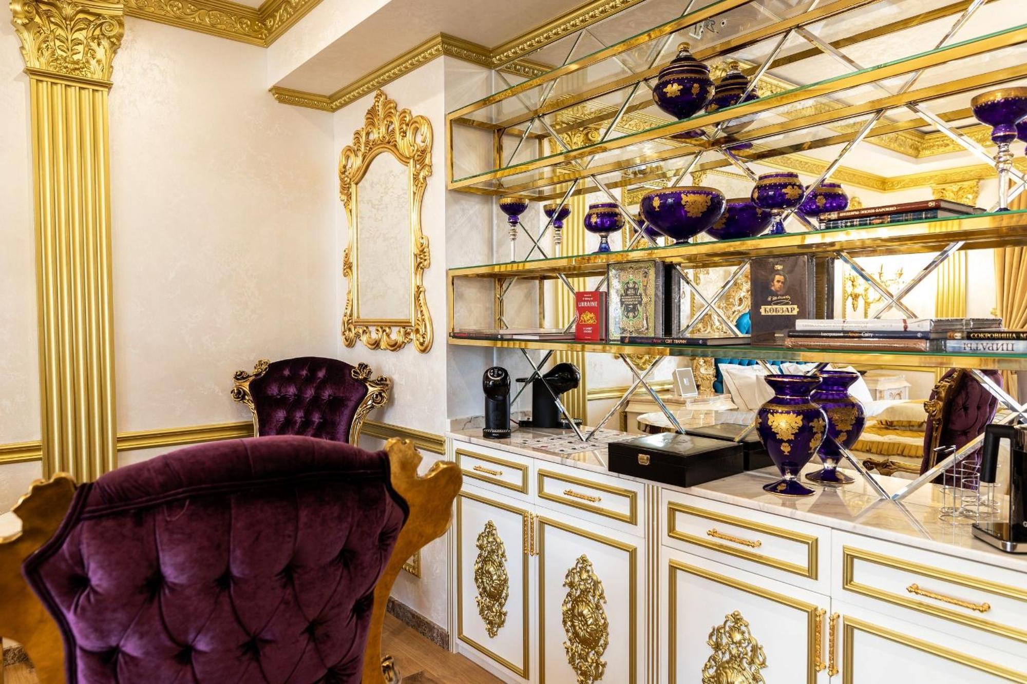 Royal Palace Luxury Hotel And Spa Khmelʼnytsʼkyy Rum bild
