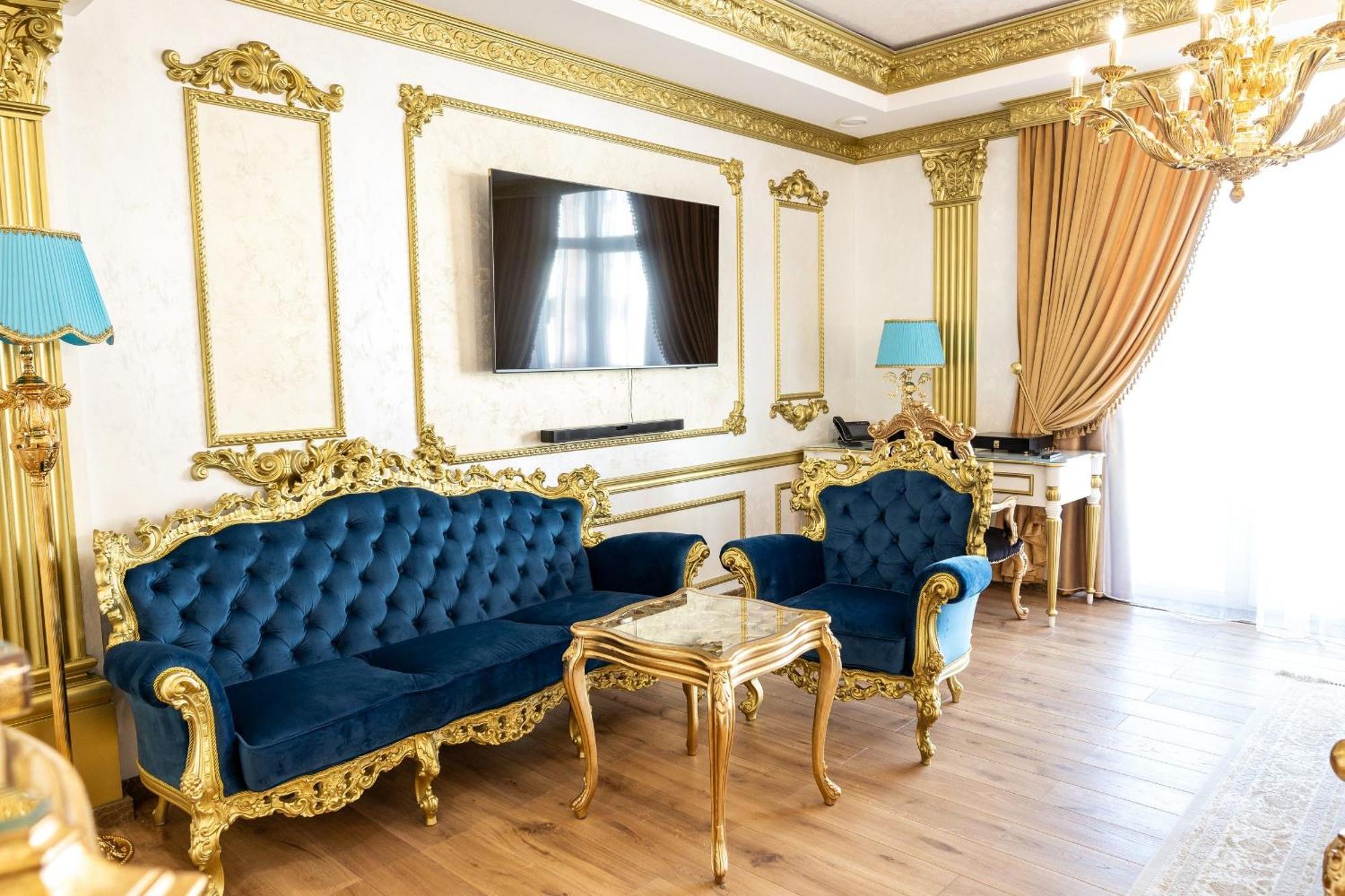 Royal Palace Luxury Hotel And Spa Khmelʼnytsʼkyy Rum bild