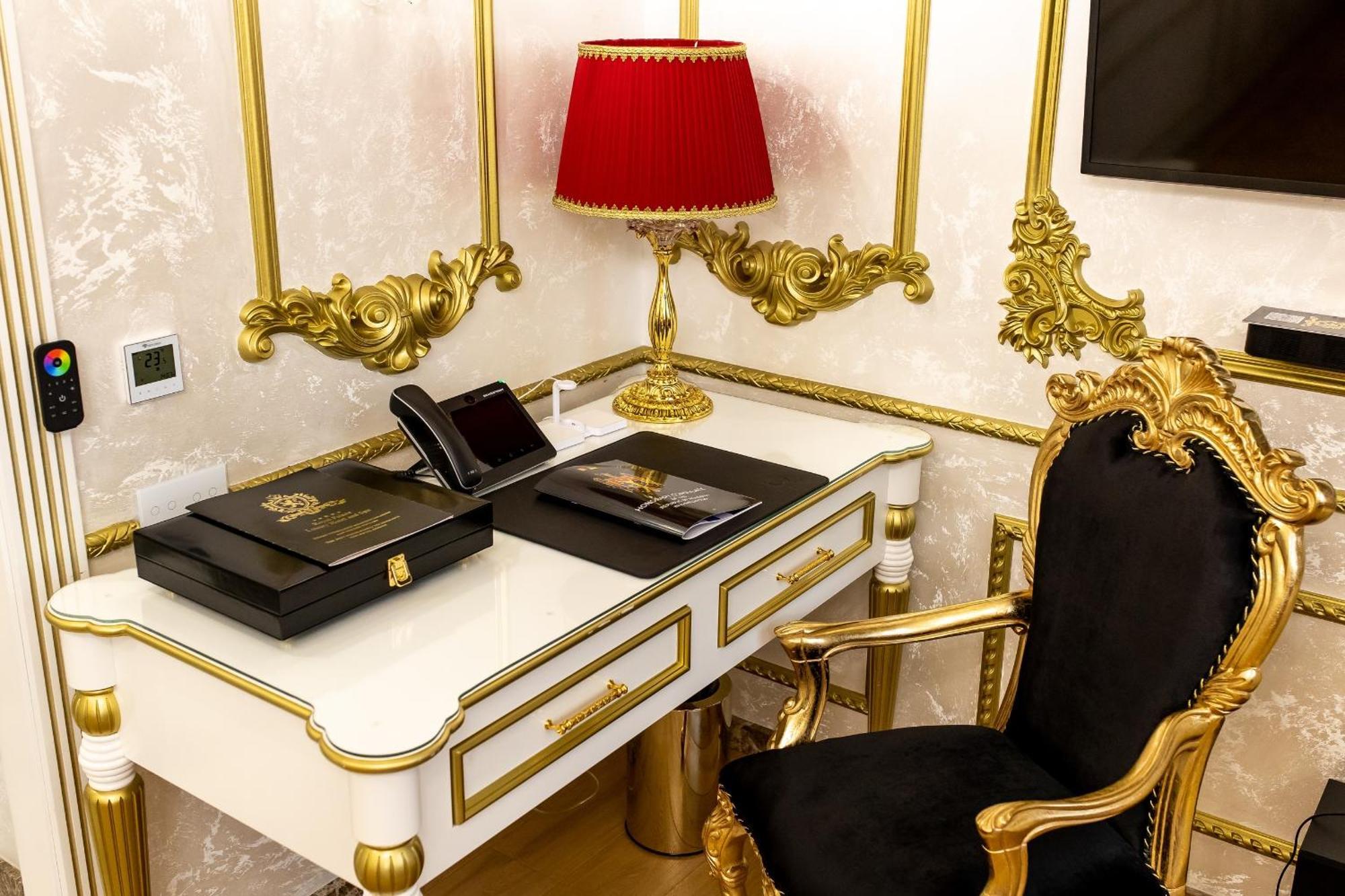 Royal Palace Luxury Hotel And Spa Khmelʼnytsʼkyy Rum bild