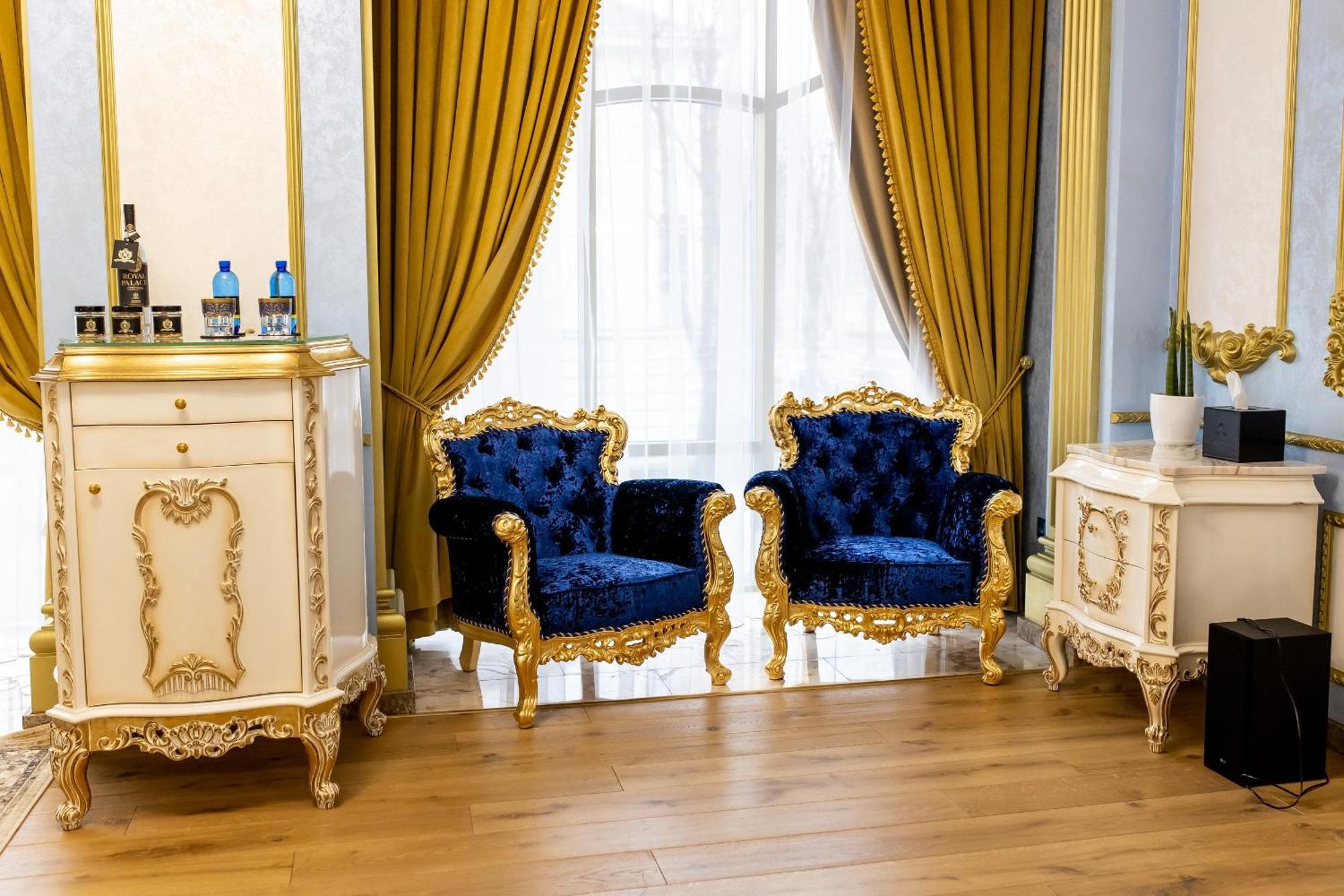 Royal Palace Luxury Hotel And Spa Khmelʼnytsʼkyy Rum bild