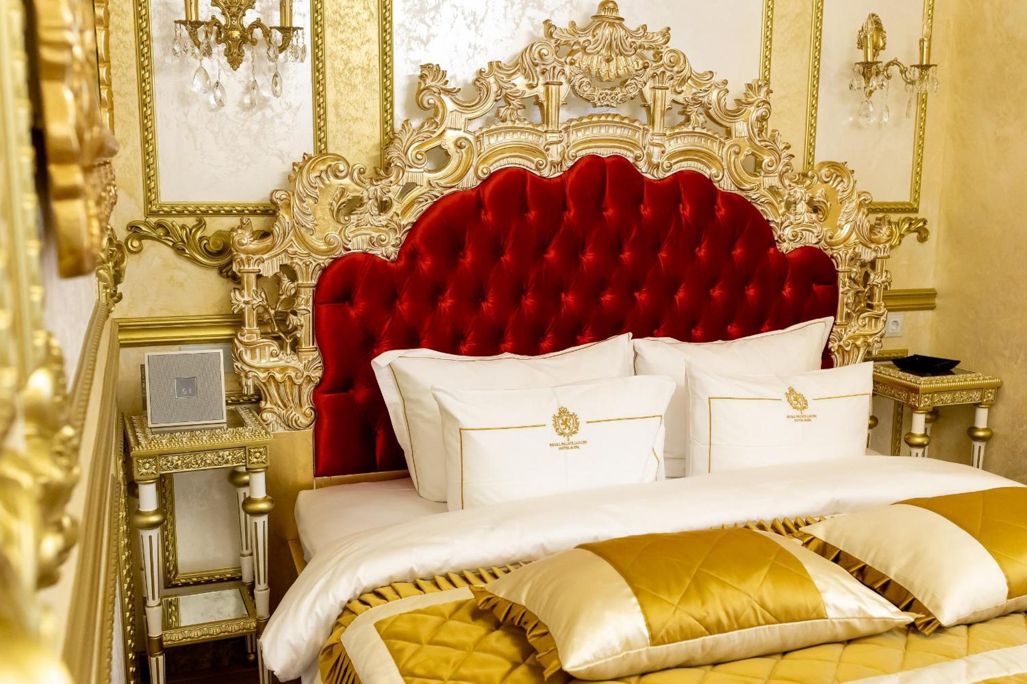 Royal Palace Luxury Hotel And Spa Khmelʼnytsʼkyy Rum bild