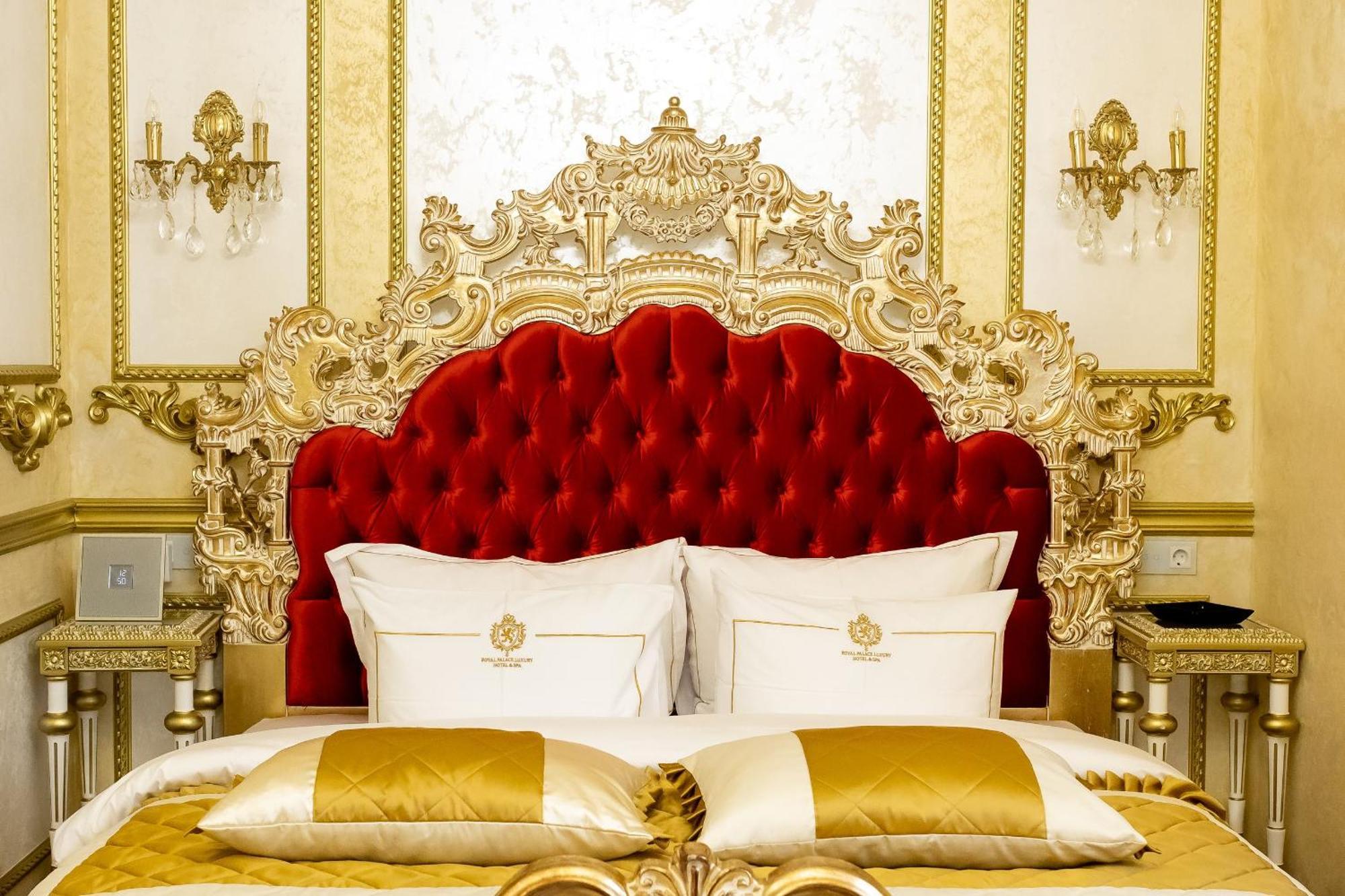 Royal Palace Luxury Hotel And Spa Khmelʼnytsʼkyy Rum bild